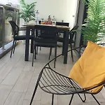 Charming Monte On Floor. Apartmán