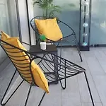 Charming Monte On Floor. דירה