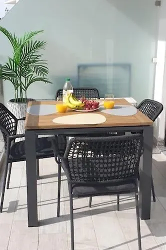 Charming Monte On Floor. Apartment Portimao