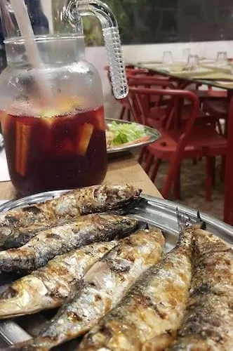 Charming Monte On Floor.