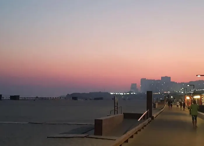 Charming Monte On Floor. Portimão