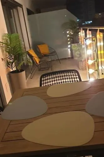 Apartment Charming Monte On Floor.